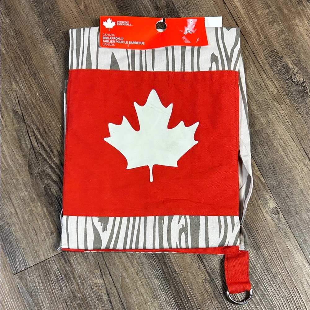Canadian Maple Leaf BBQ Apron 🇨🇦 | Patriotic Red & White Grilling Gear NWT